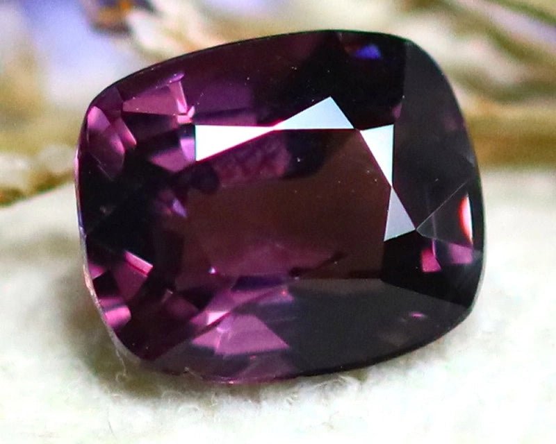 Spinel 1.10 ct – Burmese Purple, Oval Cut, Mogok Origin
