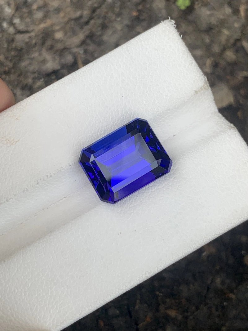 Tanzanite - 10.03 ct