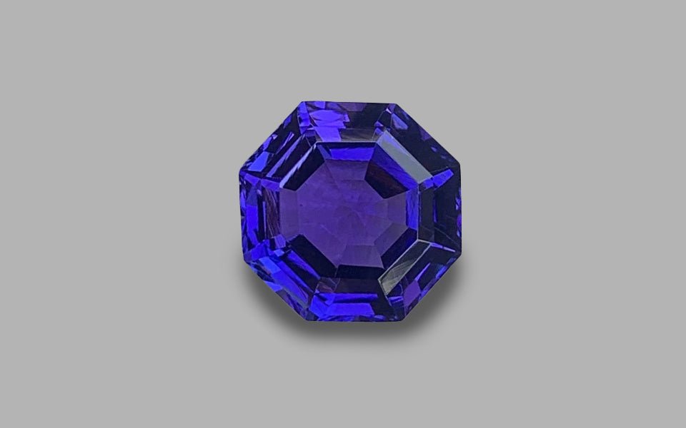 Tanzanite - 10.04 ct