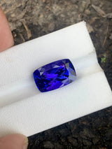 Tanzanite - 10.72 ct