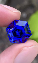 Tanzanite - 10.89 ct