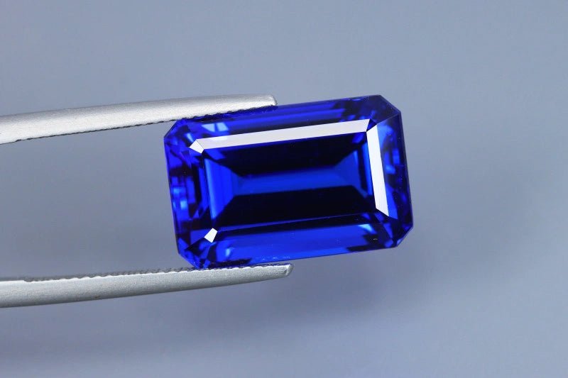 Tanzanite - 21.45 ct