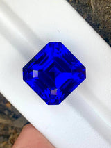 Tanzanite - 30.38 ct