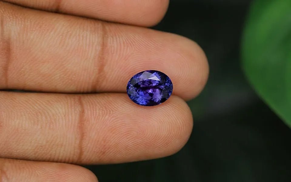 Tanzanite - 3.77 ct