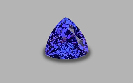 Tanzanite - 5.87 ct