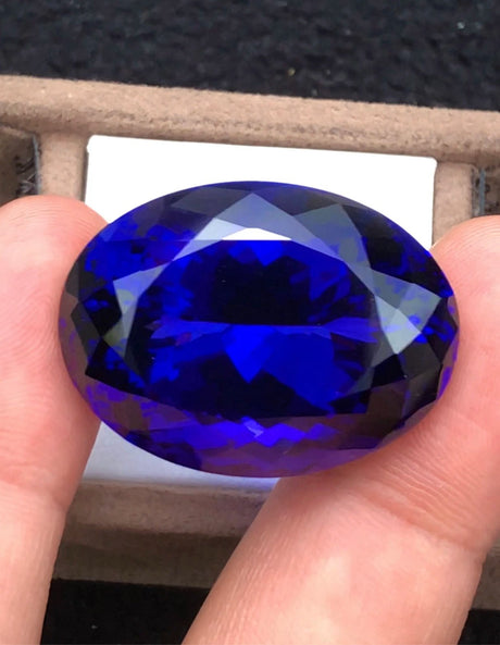 Tanzanite - 85.08 ct