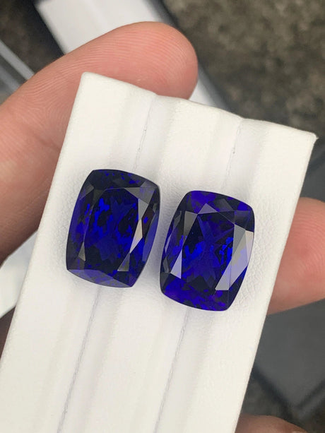 Tanzanite Pair - 27.13 ct