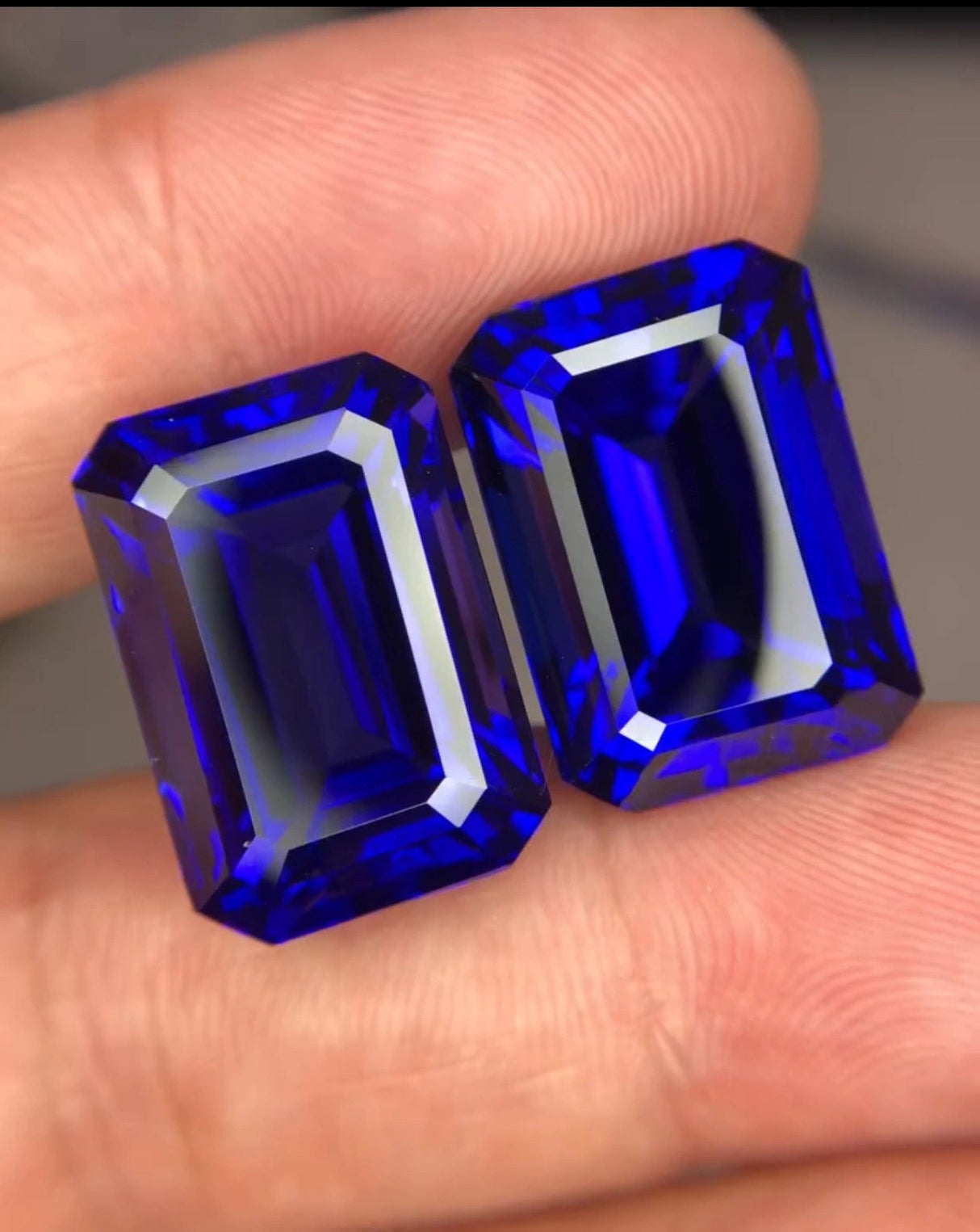 Tanzanite Pair - 66.86 ct