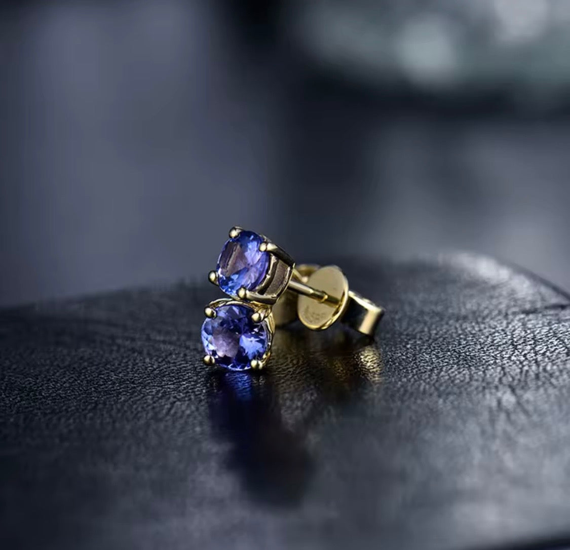 14K yellow gold tanzanite stud earrings with round 5mm natural gemstones