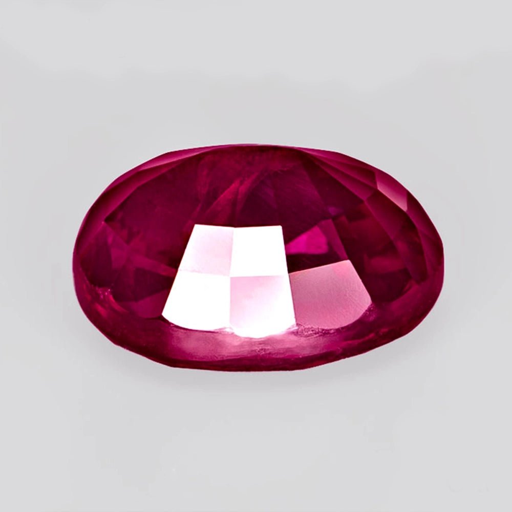 Vietnamese Ruby - 3.59 ct, Untreated, GIA Certified