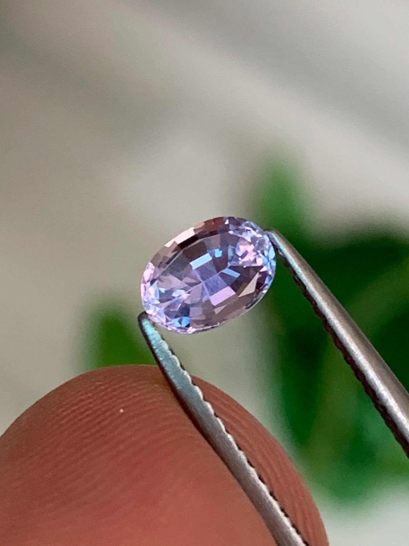 Violet Sapphire 0.87 ct – Pinkish Violet, Oval Cut, GFCO Certified
