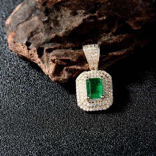 14 Kt Yellow Gold Diamond & 0.96 ct Emerald Pendant