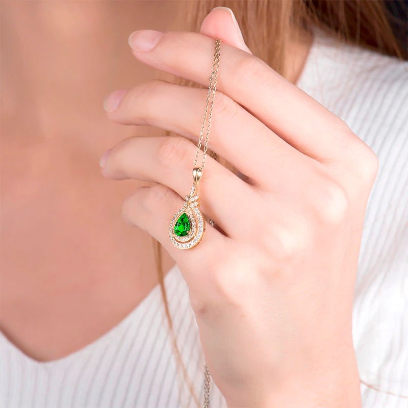 14K Yellow Gold 0.71ct Tsavorite Pendant with Natural Diamond