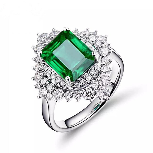 14Kt Gold Diamond 2.50 ct Emerald Ring
