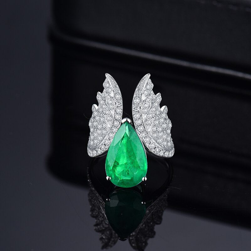 14Kt Gold Diamond 3.56 ct Emerald Ring