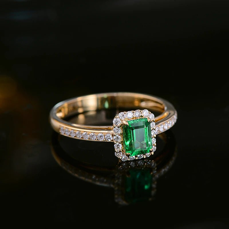 14Kt Gold Natural Diamond & 0.55 ct Emerald Ring