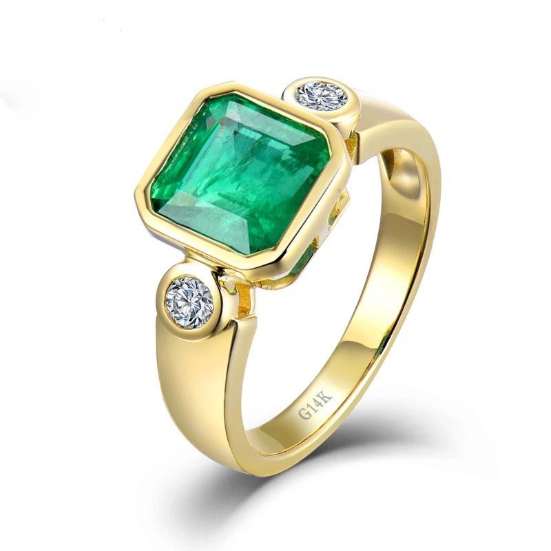 14Kt Gold Natural Diamond & 1.84 ct Emerald Ring