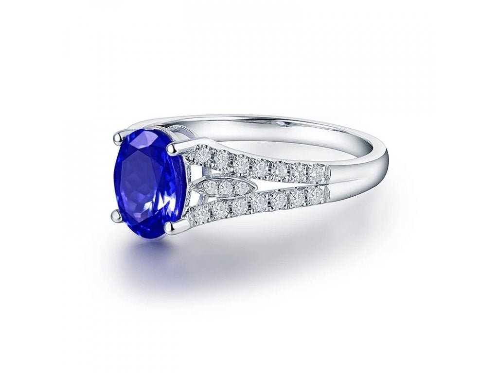 14Kt White Gold 1.15ct Tanzanite Ring with diamonds