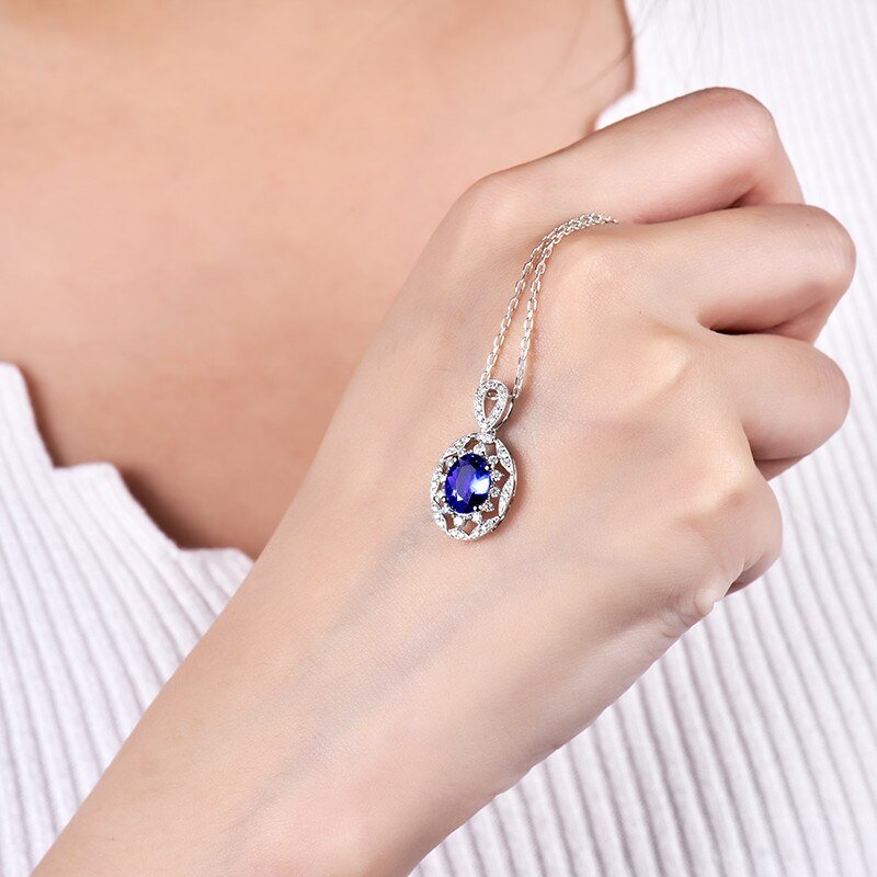 14Kt White Gold Diamond 1.85ct Tanzanite Pendant