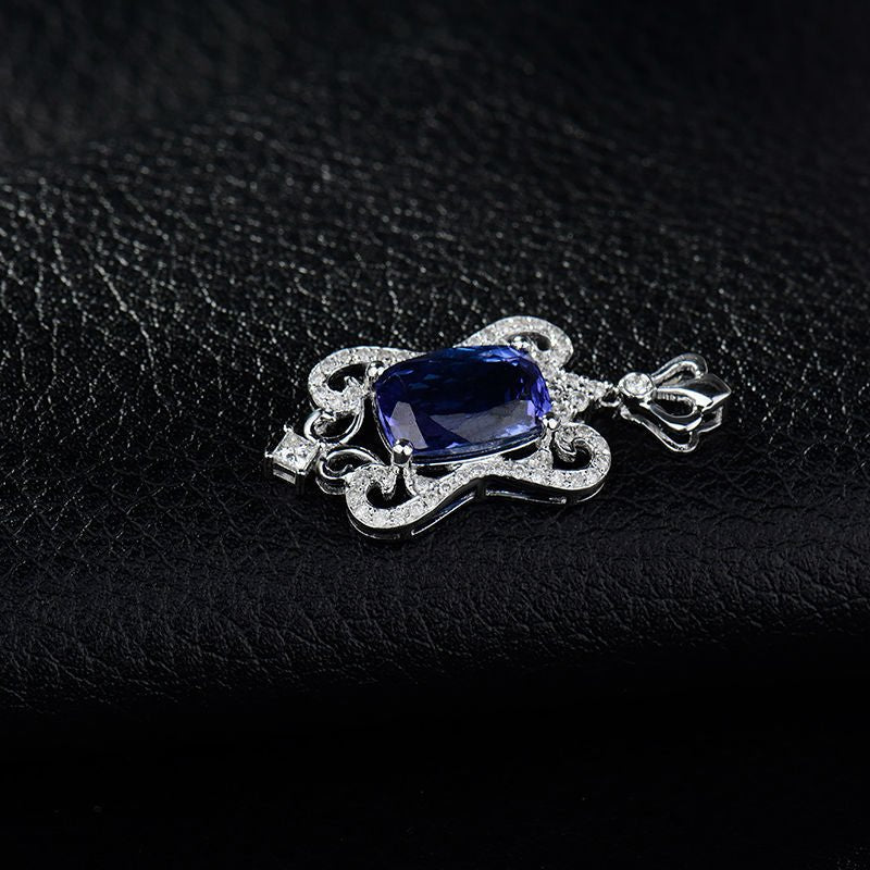 14Kt White Gold Diamond 3.00 ct Tanzanite Pendant