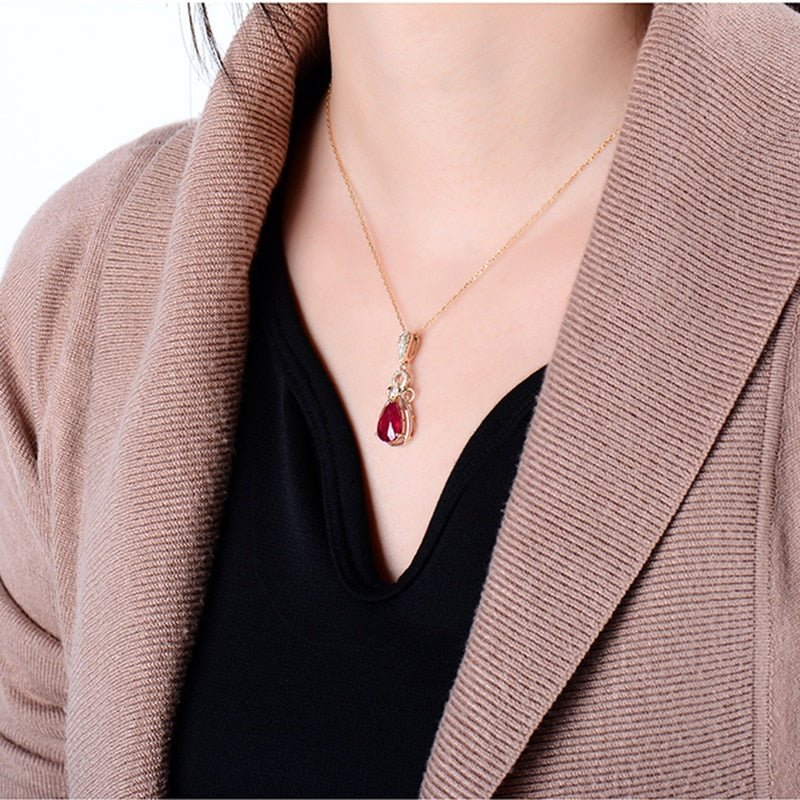 14Kt Yellow Gold Diamonds 0.45ct Ruby Pendant