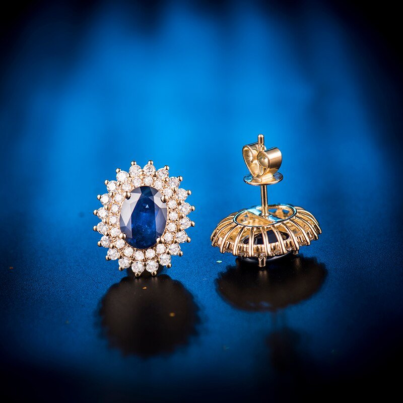 18K Yellow Gold 2.85ct Sapphire Earrings with Diamond