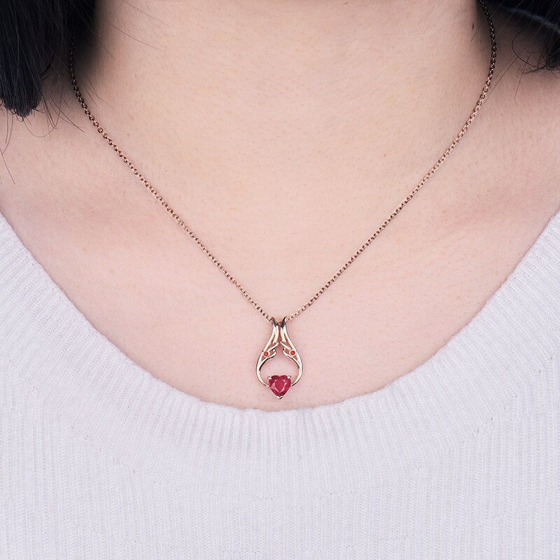 18Kt Gold 1.02 ct Ruby Pendant