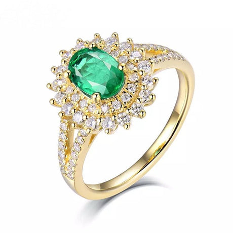 18Kt Gold Natural Diamond & 0.671 ct Emerald Ring