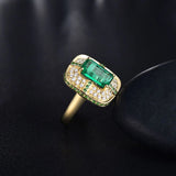 18Kt Gold Natural Diamond & 1.85 ct Emerald Ring - Unisex