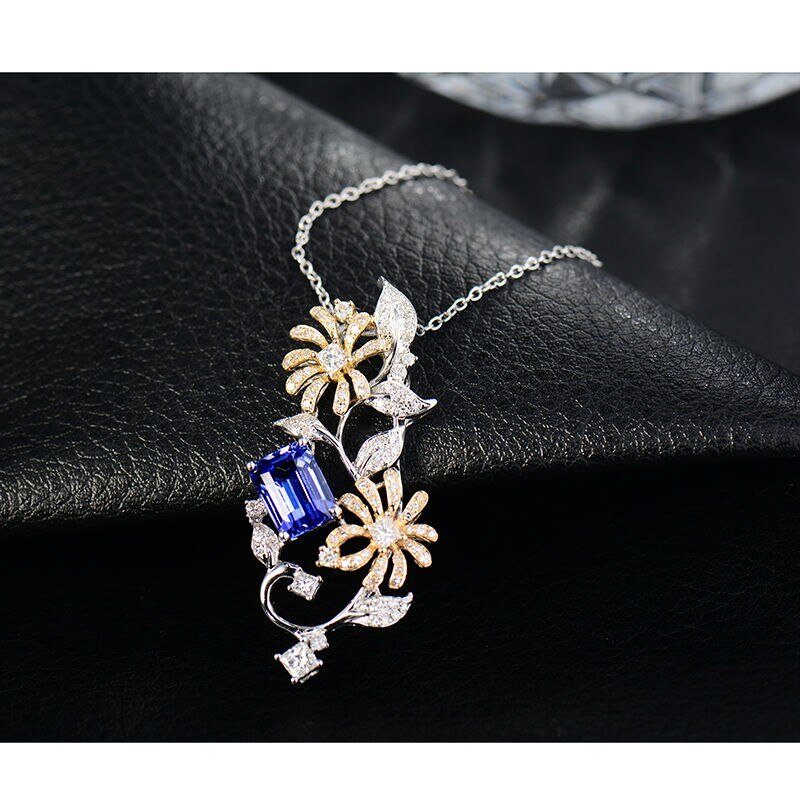 18Kt Multi - tone Gold Diamond 2.49 ct Tanzanite Pendant