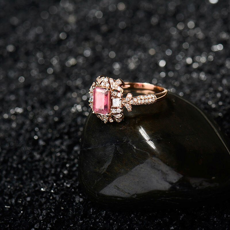 18kt Rose Gold & 1.20 ct Tourmaline Ring