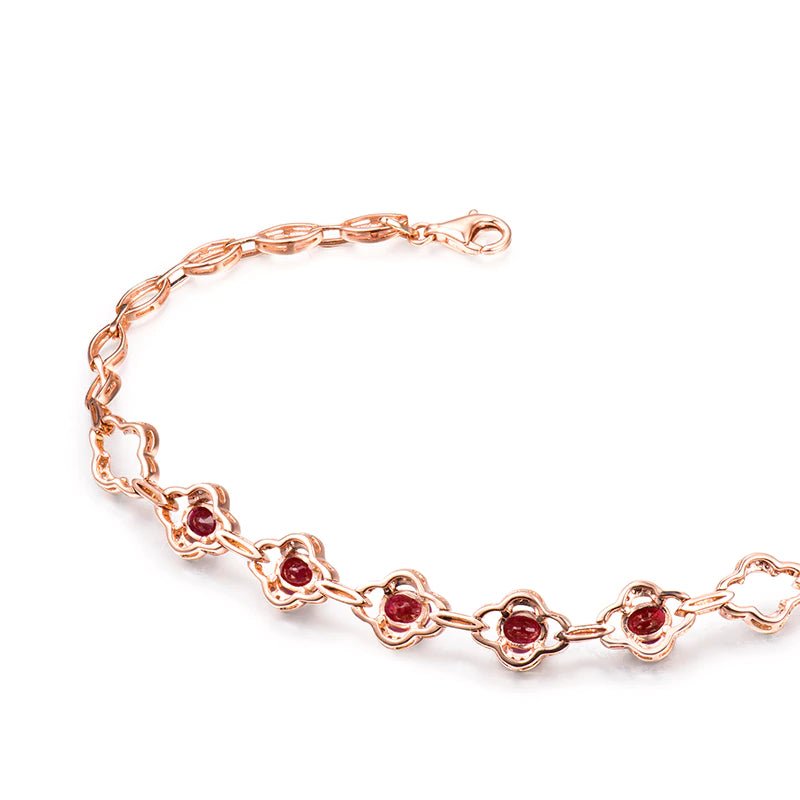 18Kt Rose Gold 1.66 ct Ruby Bracelet with Natural Diamonds