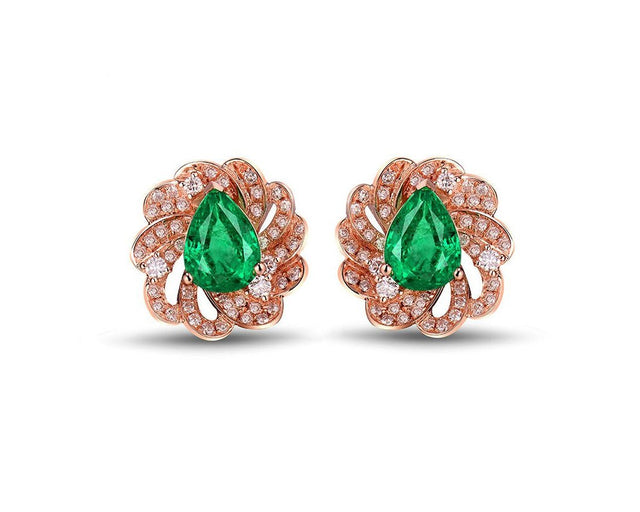 18Kt Rose Gold 1.68 ct Emerald Earrings with Diamonds