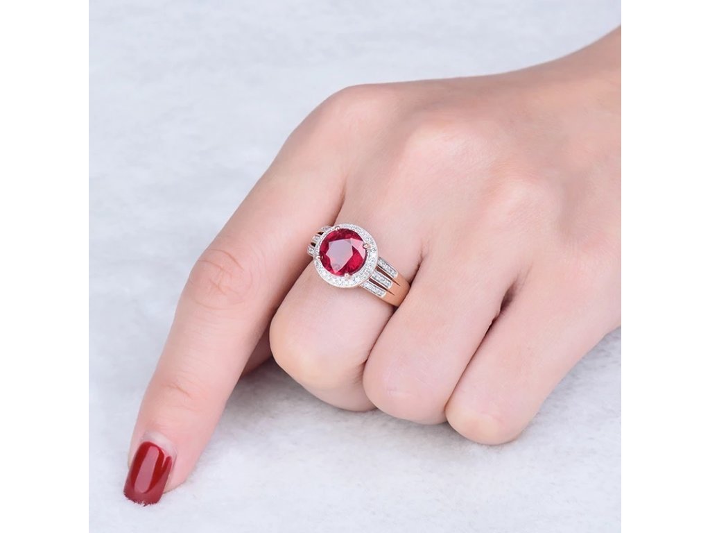 18kt Rose Gold 4.60ct Diamond & 4.34ct Natural Ruby Ring