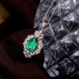 18Kt Rose Gold Diamond 1.80 ct Emerald Pendant