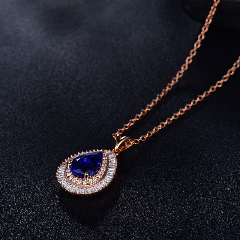 18Kt Rose Gold Diamonds 2.30 ct Tanzanite Pendant