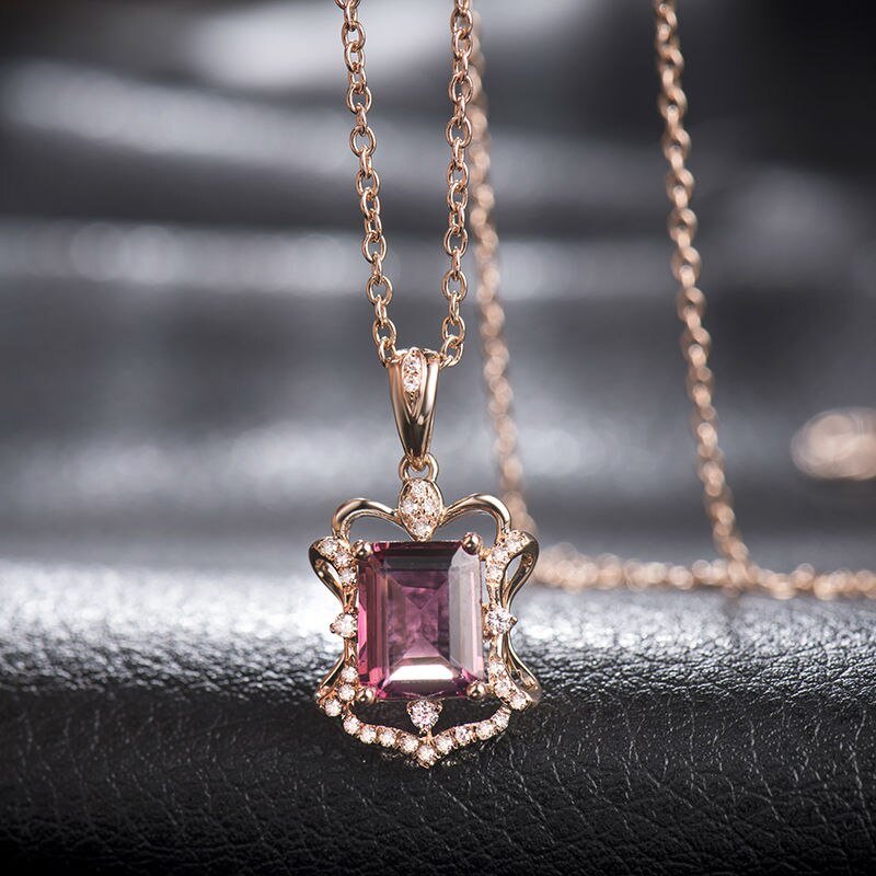 18Kt Rose Gold Natural Diamond 2.19 ct Tourmaline Pendant