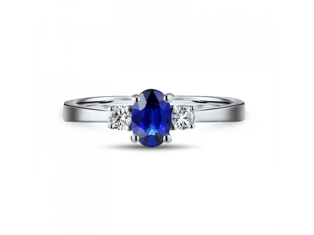 18Kt White Gold 0.70ct Sapphire Ring with Natural Diamonds