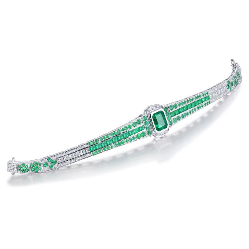 18Kt White Gold 10.82 ct Emerald Bracelet with Natural Diamond (Unisex)