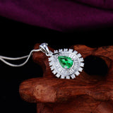 18Kt White Gold Diamond 1.06 ct Emerald Pendant