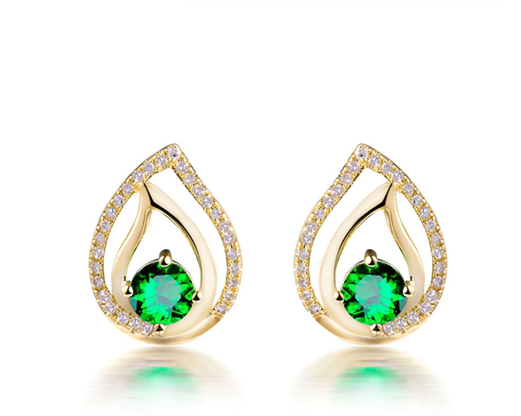 18Kt Yellow Gold 1.25ct Tsavorite Earrings with Diamond
