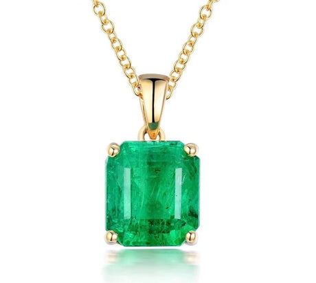 18Kt Yellow Gold 2.50 ct Emerald Pendant (Unisex)
