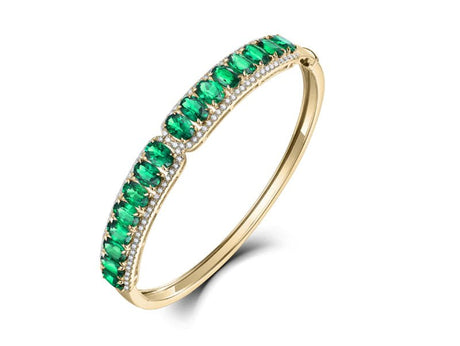 18Kt Yellow Gold 8.00 ct Emerald Bracelet with Natural Diamond