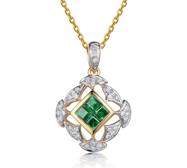 18Kt Yellow Gold Diamond & 0.45 ct Emerald Pendant