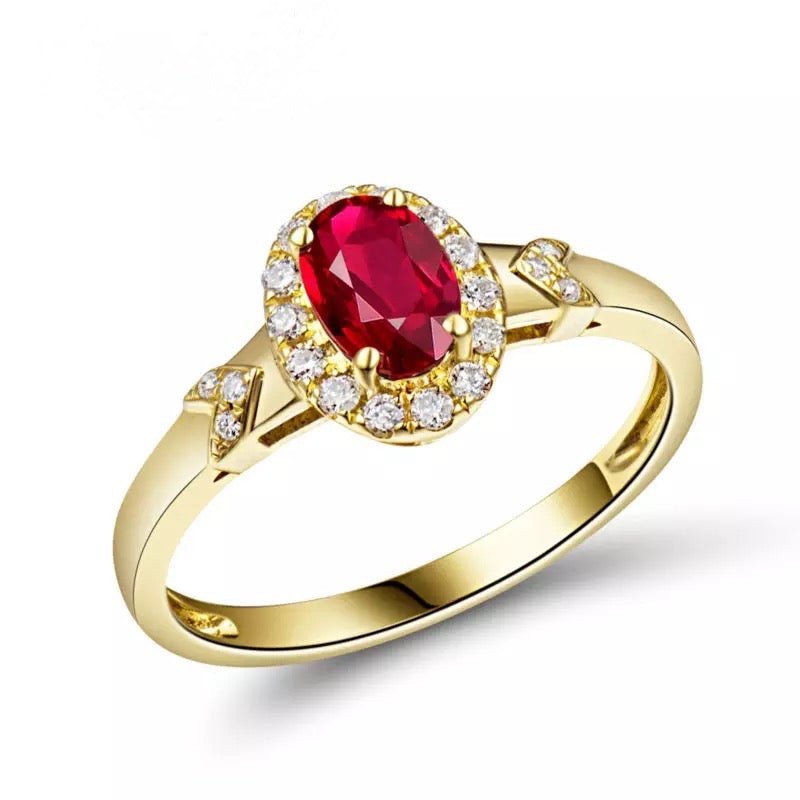 18Kt Yellow Gold Diamond 0.60 ct Ruby Ring