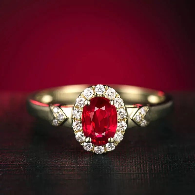 18Kt Yellow Gold Diamond 0.60 ct Ruby Ring