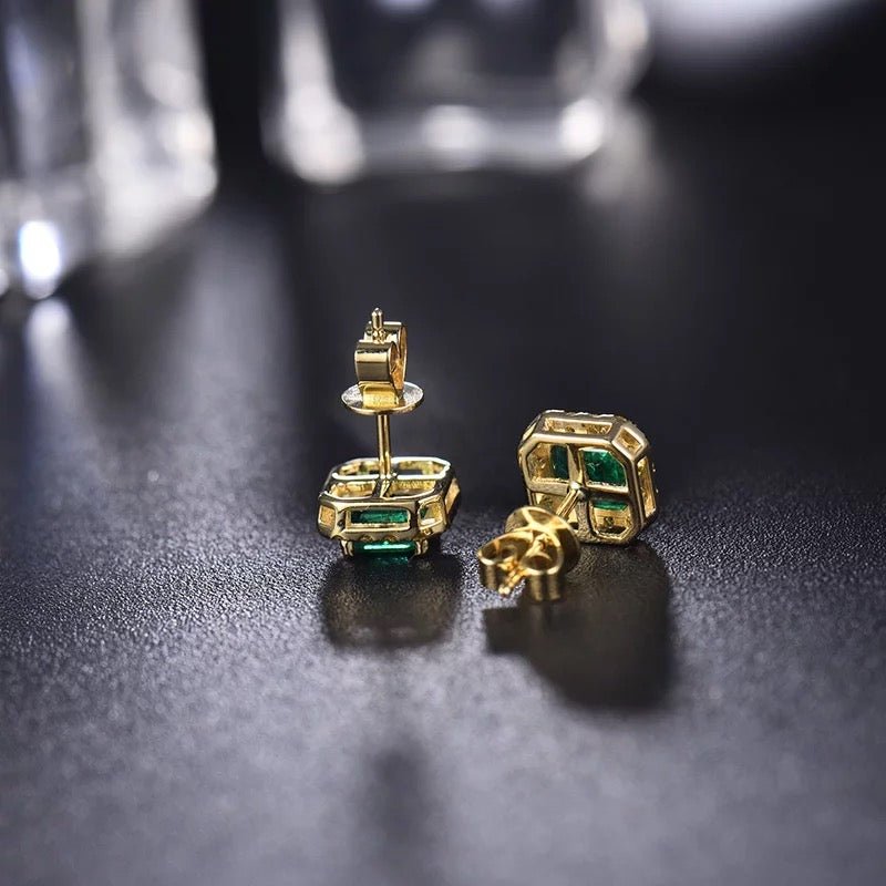 18Kt Yellow Gold Diamond 1.80 ct Emerald Stud Earrings