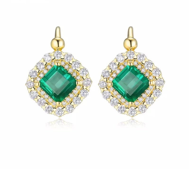 18Kt Yellow Gold Diamond 2.60 ct Emerald Stud Earrings