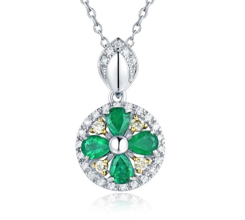18kt White Gold 0.69 ct Emerald Pendant