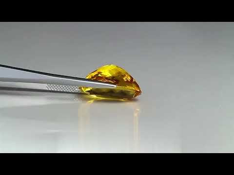Natural citrine, 11.73 carats, oval cut, VVS clarity, untreated, yellow / orange